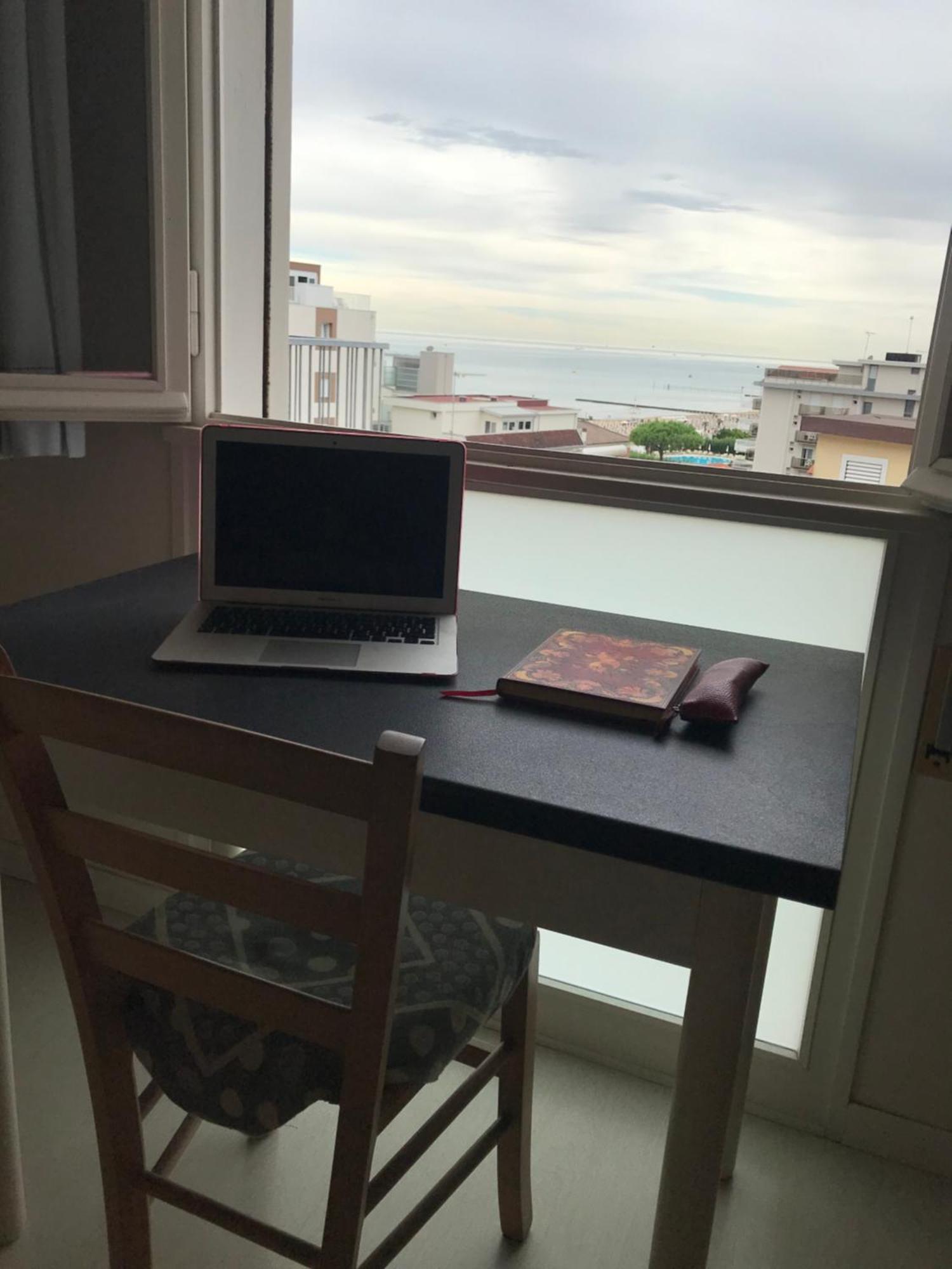 Attico Vista Mare Apartment *